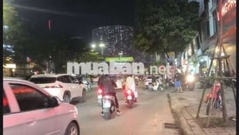 Tôi cần bán nhà mặt ngõ ô tô Trường Chinh 5tầng full nội thất