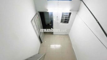 TRỐNG SẴN CĂN HƯƠNG LỘ 2 - GẮN MÁY LẠNH SẴN GIÁ SIÊU RẺ