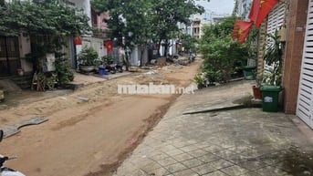 Bán nhà 247 m2 chính chủ tại khu vực đường Lê Cơ, Bình Tân giá 19 tỉ