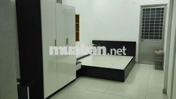 Cần cho thuê phòng có ban công