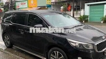 Kia Sedona 2016 2.2L DAT - 80000 km
