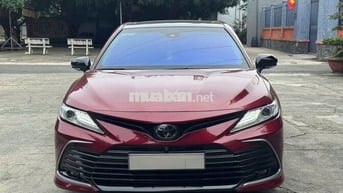 Toyota Camry 2.5Q Đỏ hỗ trợ ngân hàng
