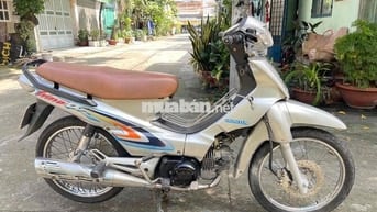 Honda Wave màu Bạc