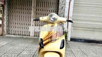 Piaggio Vespa 125 2009 Vàng kem