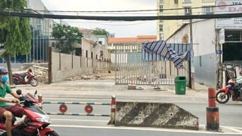 Cần bán lô đất FULL thổ cư Mặt Tiền Nguyễn Thị Thập Quận 7