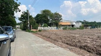 Đất xây nhà trọ sát bên trường THPT Tân Hiệp giá 690tr /420m2 sổ sẳn