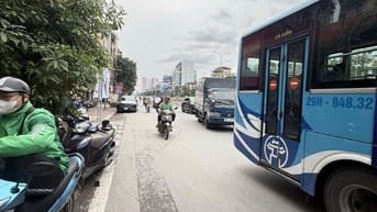 - Bán nhà mặt đường Giải Phóng, Thanh Xuân, Siêu đẹp, 148m2, 46.8 tỷ 