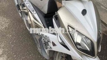 Cần bán chiếc yamaha luvias