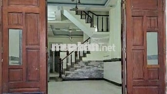 Ở ngay ,đẹp 4 tầng 60m2 gần lò thiêu cũ