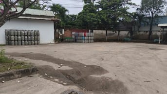 Cho thuê mặt tiền bãi kho DT 30 x 30m tại Quận 7 – Giá tốt, vị trí đẹp