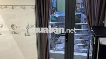 CHO THUÊ PHÒNG NỘI THẤT MỚI, NHÀ MỚI XÂY XONG, GIÁ RẺ. QUẬN BÌNH THẠNH