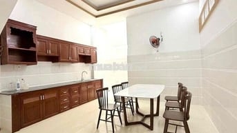 CHO THUÊ NHÀ 3 TẦNG SÁT GIGAMALL, NỘI THẤT & MÁY LẠNH SÂN ĐẬU ÔTÔ