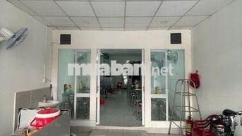 MT CMT8 Q10 – 4x20m – 25tr/th – Hợp mọi ngành – Được bán đồ ăn