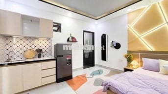 PHÒNG ĐẸP MỚI XÂY - BẢO VỆ - THANG MÁY GẦN SÂN PHÚ THỌ