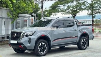 Nissan Navara 2023 VL Xám Đã Chạy 24.000 Km