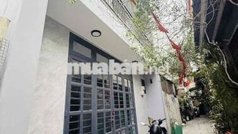 Lạc Long Quân - 6 x 10 - 2 tầng BTCT - 3PN - hoàn công đủ - 5 tỷ 5 TL