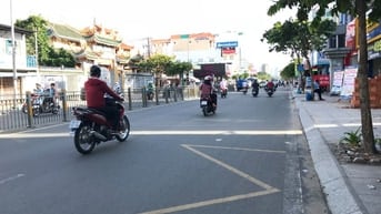 Cho thuê mặt bằng KD Luỹ Bán Bích, 4x11m suốt, Giá 16 triệu 