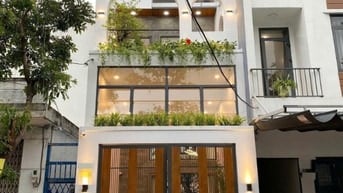 Nhà mới khu sang đường Hoa, Phan Xích Long, Phú Nhuận. Ngang 4.5m