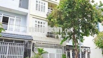 Cho thuê nhà phố mới đẹp nội thất Châu Âu