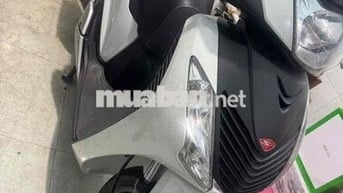 Honda SH Ý 150i Trắng - Đen nhập 3 cục BSTP