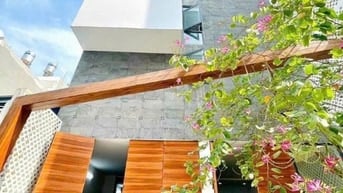 Bán căn hộ dịch vụ 219m² Gò Vấp , thang máy, hầm xe, 31 phòng