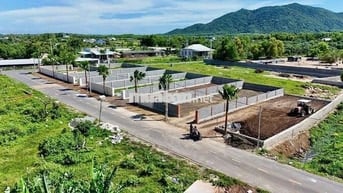 Bán gấp lô đất ngang 10m dài 30 mét ngay đường Ven Biển đang mở rộng.