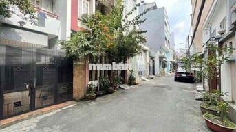 Bán Nhà 4 Tầng - 45m2 - 4PN - Nguyễn Tri Phương, Q. 10 - HXT