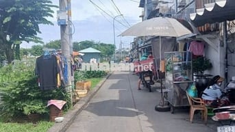 Nhà mặt tiền Q8 -8.2t Miễn tiếp môi giới - Thiện chí mua ở hoặc đầu tư