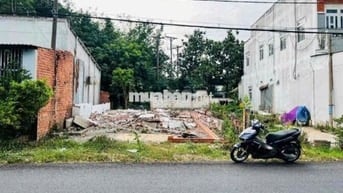 Chủ Kẹt Tiền Bán Lỗ Lô Đất Thổ Cư 95m2 Gần KCN Tây Bắc .Giá 800tr, SHR