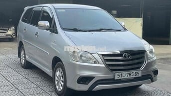 Toyota Innova 2014E Bạc