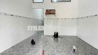 Nhà mới xây 4x20 KdC Hưng pHú 1