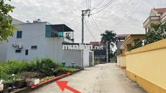 Đất đẹp tổ 9, TT Quang Minh (cũ), nay là thôn Ấp Tre, xã Quang Minh.