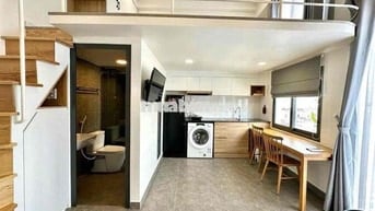 Cho Thuê Căn Hộ Duplex Full Nội Thất Gần Ngã Tư Hàng Xanh