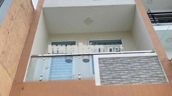 mặt tiền đường 16m 4 tầng 4 P ngủ P khách Bếp. P thờ sân thương