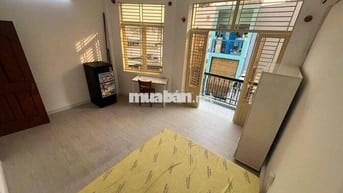 Chính chủ cho thuê phòng cửa sổ lớn và ban công giá 3,8tr và 5tr