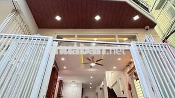 Bán nhà 4 tầng 2 mặt kiệt sau lưng mặt tiền Mai Lão Bạng (hải châu)