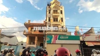 Cho thuê nhà 5 tầng mặt tiền kinh doanh sầm uất. Tân Bình