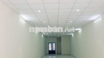 Nhà cho thuê nguyên căn mặt tiền đường Phạm văn bạch 5x26m trống suốt