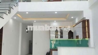 Nhà trệt lầu lửng phong cách hiện đại cách trường cấp 2 phú hòa 800m