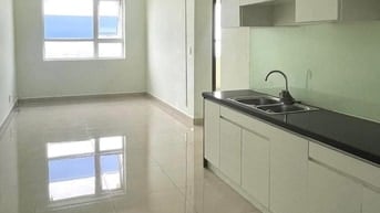 Nằm ngay trung tâm thương mại pacr mall 