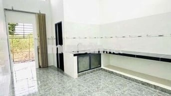 CHO THUÊ NHÀ MỚI HƯNG PHÚ 81mv 6tr. 2ml. 2pn. Sân.