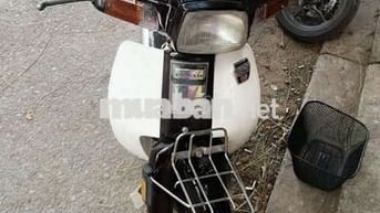 Honda Dream Trắng đen