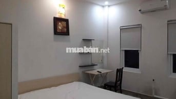 Cho thuê căn hộ studio đủ nội thất, máy giặt riêng