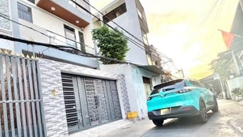 BÁN NHÀ GẦN AEON TÊN LỬA, 4X22M, 4 TẦNG, 7 PHÒNG NGỦ, ĐƯỜNG KINH DOANH