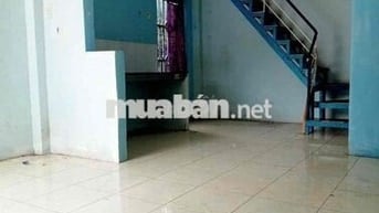 Nhà ở thích hợp cho gia đình nhỏ, sạch đẹp, thoáng mát, cây xanh