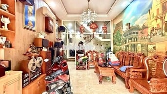 Nhà 2 Tầng - HXH - Giáp Quận 6 - 48m2 - Chỉ 4.8 Tỉ