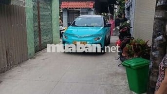 Cần bán nhà sổ hồng chung đất thổ cư ngay chợ đường quận 12