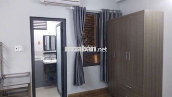 Cho thuê phòng mới sạch sẽ an ninh, có cửa sổ gần sân bay