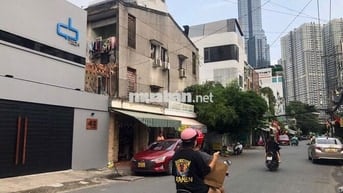 Nhà mặt tiền đường Tân cảng, 225m2, 4pn tại quận Bình Thạnh