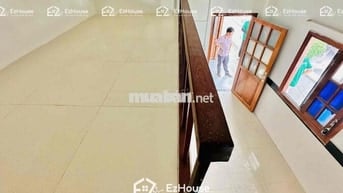Duplex mới xây, ban công,full nội thất